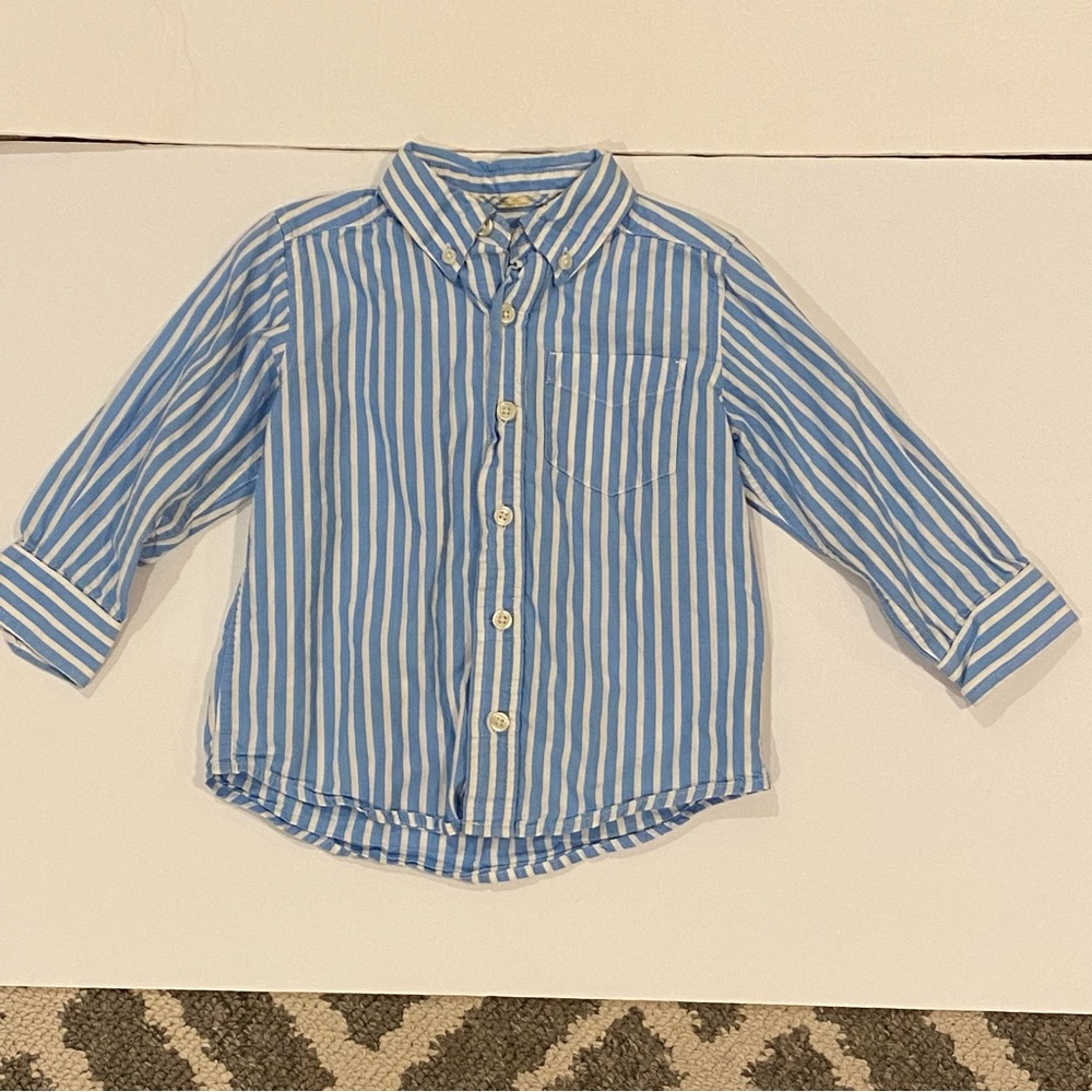 4/$20 Blue striped dress shirt 3T xox